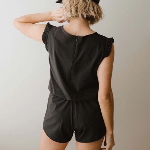 Albion Romper with Drawstring Waist and Ruffle Cap Sleeve Size Medium - Picture 2 of 6